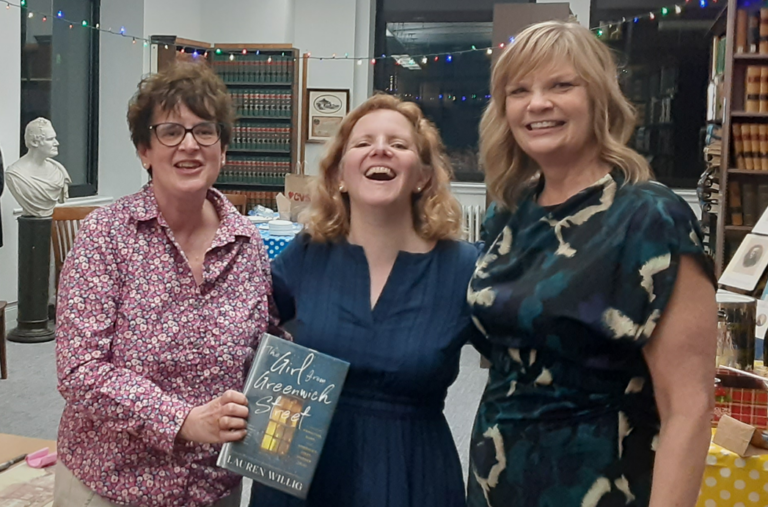 Author Lauren Willig attends LLAGNY Book Club!